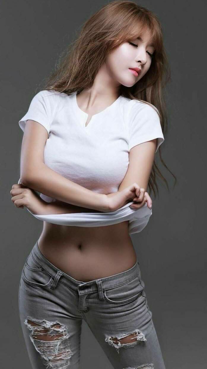 巨头布局:科技、内容、硬件全方位拥抱电竞新时代,电竞企业龙头