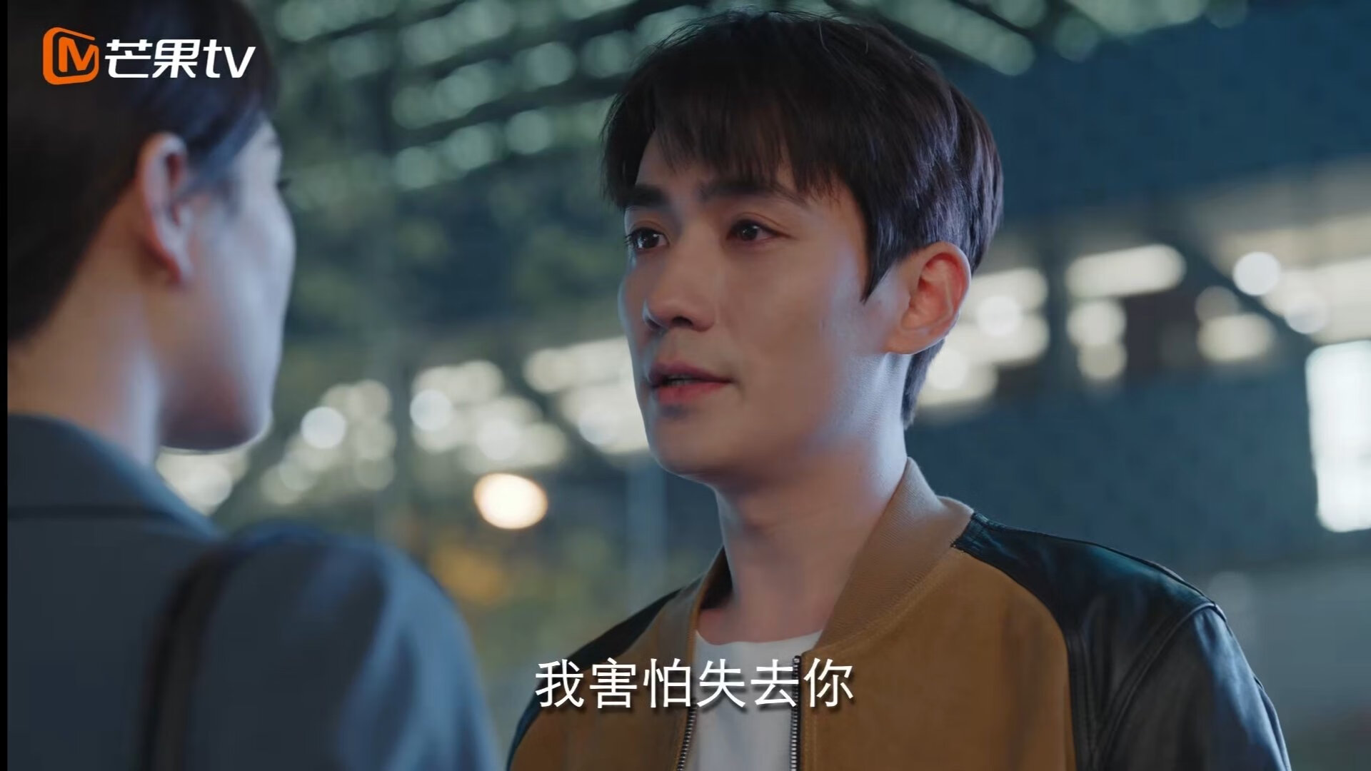 全球篮球豪门风云：精英赛场赛月亮，豪门足球风云蓝苏牙